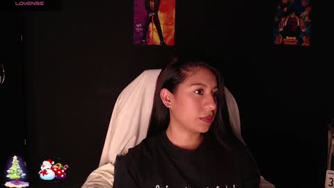 Snapshot of yes2802 chatting on 01/03/25, 02:51 Yesi online show from 01/03/25, 02:51