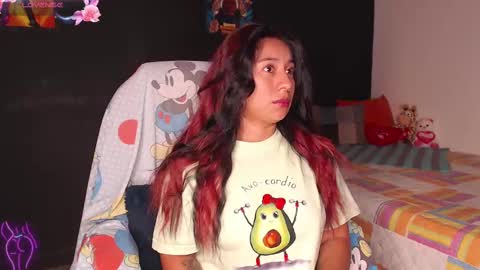 Snapshot of yes2802 chatting on 03/11/25, 12:50 Yesi online show from 03/11/25, 12:50