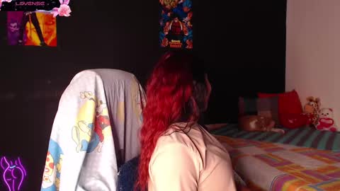 Snapshot of yes2802 chatting on 03/12/25, 03:51 Yesi online show from 03/12/25, 03:51