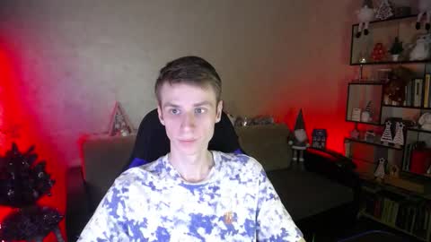 Snapshot of yes_cute_boy_ chatting on 01/07/26, 06:10 Eden online show from 01/07/26, 06:10