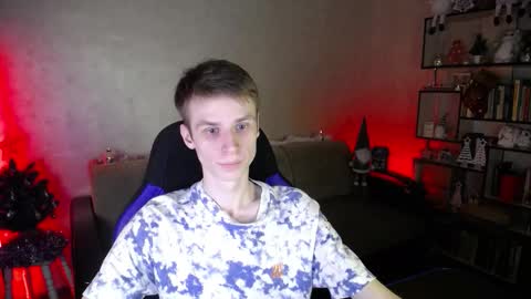 Snapshot of yes_cute_boy_ chatting on 01/08/26, 09:28 Eden online show from 01/08/26, 09:28