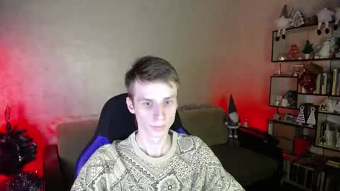 Snapshot of yes_cute_boy_ chatting on 01/12/26, 12:49 Eden online show from 01/12/26, 12:49