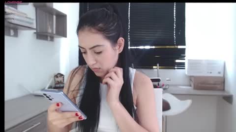 Snapshot of yesikacosta chatting on 03/12/25, 05:17 yesikacosta online show from 03/12/25, 05:17