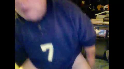 Snapshot of yessex247 chatting on 01/06/26, 11:40 yessex247 online show from 01/06/26, 11:40