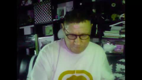 Snapshot of yessex247 chatting on 01/18/26, 02:48 yessex247 online show from 01/18/26, 02:48