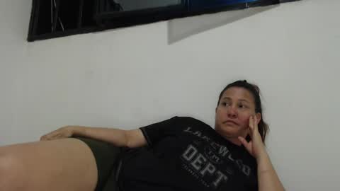 yessica and andres online show from 10/16/25, 03:51