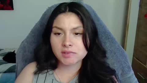 yessica_gomez01 online show from 05/19/26, 11:00