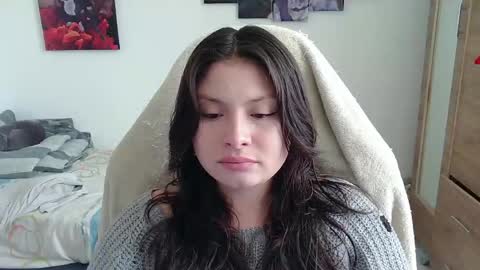 yessica_gomez01 online show from 05/21/26, 09:22