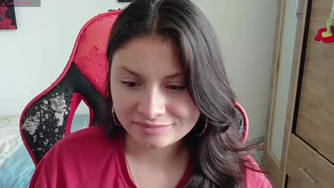 yessica_gomez01 online show from 05/23/26, 12:53