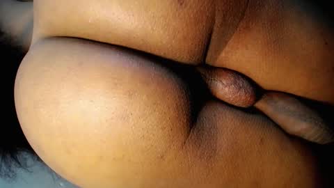 Snapshot of yessica_tsx chatting on 11/03/25, 03:41 yessica_tsx online show from 11/03/25, 03:41