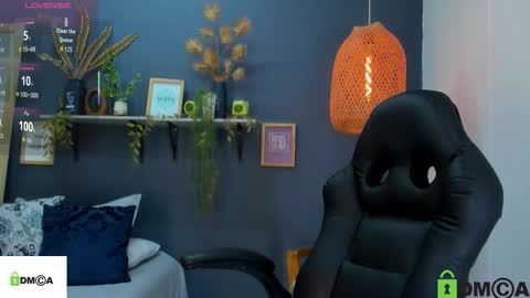 Snapshot of yessika_parker chatting on 10/30/25, 02:35 yessika_parker online show from 10/30/25, 02:35