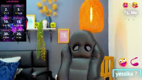 Snapshot of yessika_parker chatting on 07/06/26, 08:44 yessika_parker online show from 07/06/26, 08:44
