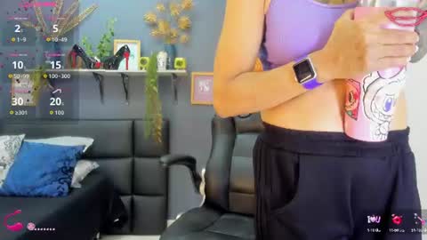 Snapshot of yessika_parker chatting on 07/15/26, 08:52 yessika_parker online show from 07/15/26, 08:52