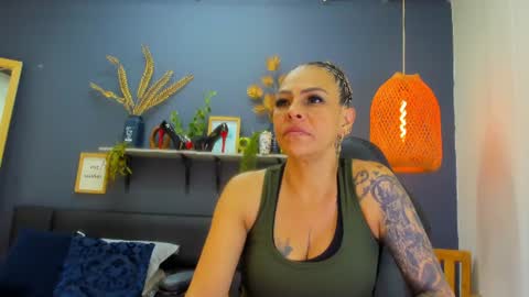 Snapshot of yessika_parker chatting on 07/19/26, 08:40 yessika_parker online show from 07/19/26, 08:40