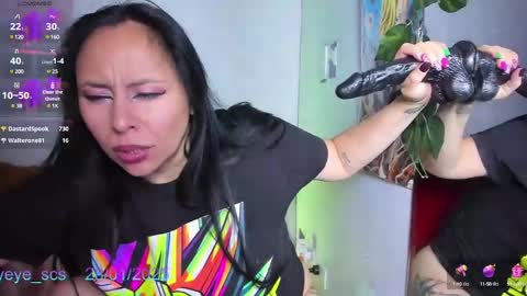 Snapshot of yeye_scs chatting on 01/28/25, 03:46 Luna online show from 01/28/25, 03:46