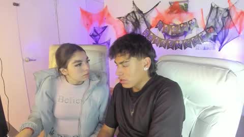 Yiing and yang online show from 10/20/25, 11:43