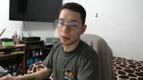 Snapshot of yinmao08 chatting on 02/19/26, 12:50 yinmao08 online show from 02/19/26, 12:50