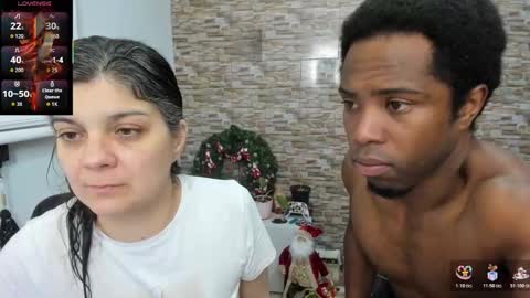 Snapshot of yinyyanghot chatting on 12/20/25, 12:51 yinyyanghot online show from 12/20/25, 12:51