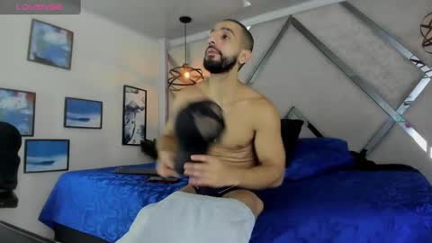 Yiyo online show from 03/04/25, 04:06