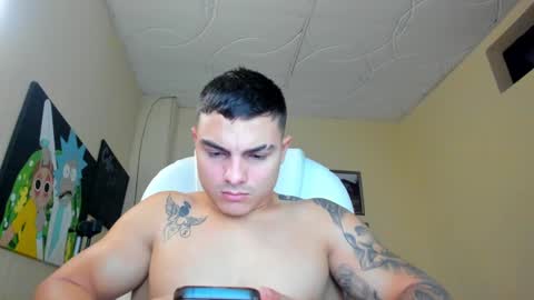 Snapshot of yker18 chatting on 12/29/24, 03:11 yker online show from 12/29/24, 03:11