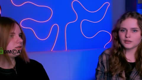 Snapshot of ylia_fress chatting on 04/07/26, 02:06 Ylia online show from 04/07/26, 02:06