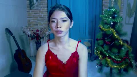 Snapshot of ymee_shane18 chatting on 12/16/24, 04:13 ymee_shane18 online show from 12/16/24, 04:13