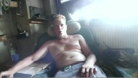 ynghotgerman92 online show from 06/25/26, 05:17