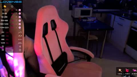     online show from 02/03/25, 08:46