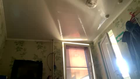 Giannis online show from 03/12/25, 06:40