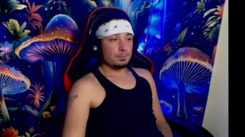 Snapshot of yobleez chatting on 11/30/25, 07:51 yobleez online show from 11/30/25, 07:51