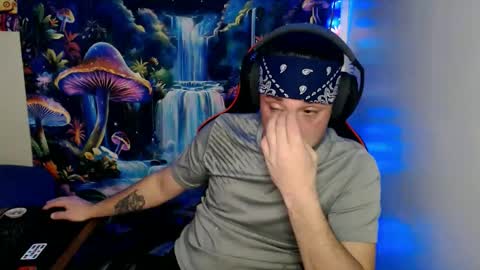 Snapshot of yobleez chatting on 01/17/26, 05:12 yobleez online show from 01/17/26, 05:12