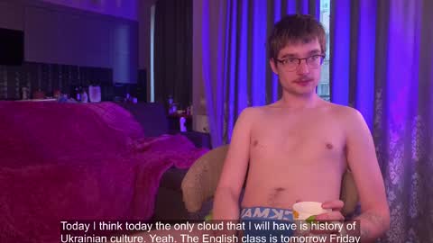 Snapshot of yoga_pizza_420 chatting on 03/06/25, 04:41 Max online show from 03/06/25, 04:41