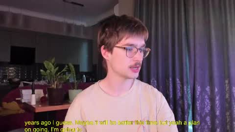 Max online show from 04/28/26, 03:33
