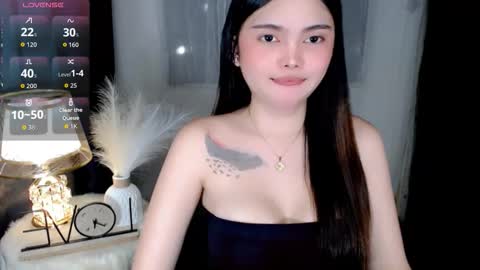 Snapshot of yogirl_abby chatting on 01/08/26, 01:02 Hi i am Abby i am Filipina Aussie youve ever wanted to meet NOT INTO CHEAP GUY online show from 01/08/26, 01:02