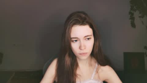 yoka_paradoxxx online show from 11/21/25, 05:17