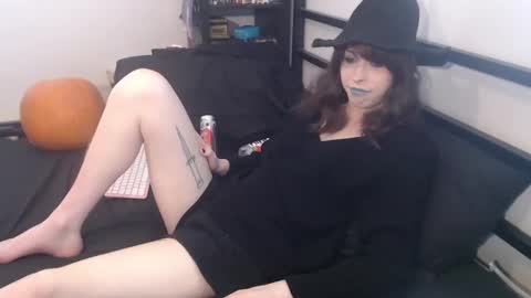 Snapshot of yokaigirl chatting on 10/09/25, 09:02 Yokai Girl online show from 10/09/25, 09:02