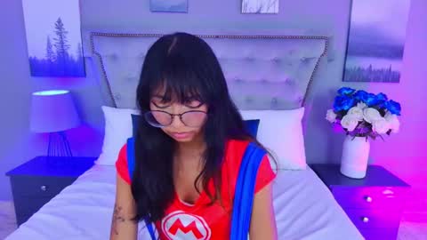Snapshot of yommi_winx chatting on 09/30/25, 12:04 Yommi Winx online show from 09/30/25, 12:04