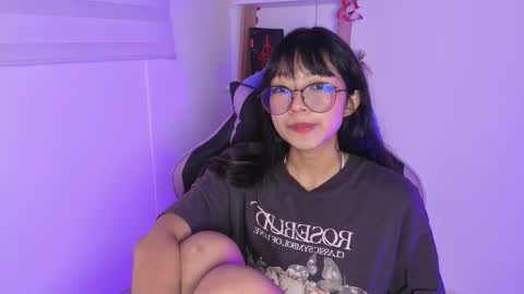 Snapshot of yommi_winx chatting on 12/02/25, 02:17 Yommi Winx online show from 12/02/25, 02:17