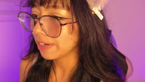 Snapshot of yommi_winx chatting on 01/09/26, 08:06 Yommi Winx online show from 01/09/26, 08:06