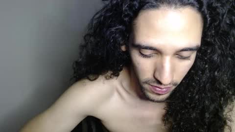 Snapshot of yong_malu67 chatting on 09/27/25, 12:15 YGN Malu online show from 09/27/25, 12:15