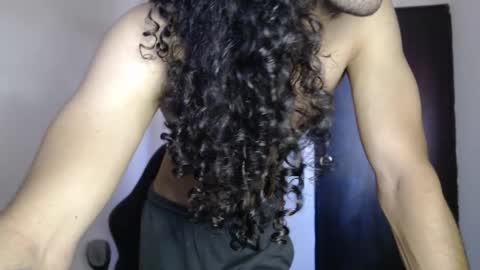 Snapshot of yong_malu67 chatting on 10/04/25, 01:20 YGN Malu online show from 10/04/25, 01:20