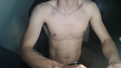 Snapshot of yong_malu67 chatting on 01/16/26, 01:42 YGN Malu online show from 01/16/26, 01:42