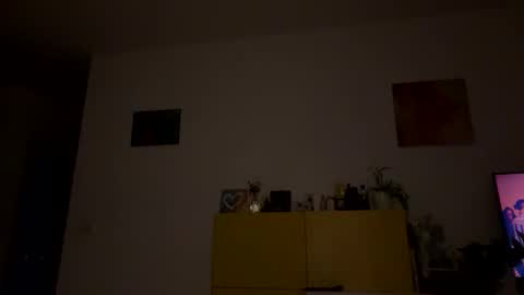 Snapshot of yonise909383 chatting on 02/03/25, 03:42 yonise909383 online show from 02/03/25, 03:42