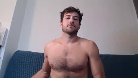 Yoooups online show from 11/26/25, 01:12