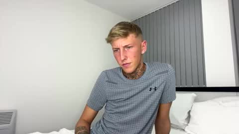 Snapshot of yorkshirelad208 chatting on 02/13/25, 12:35 Harrison online show from 02/13/25, 12:35