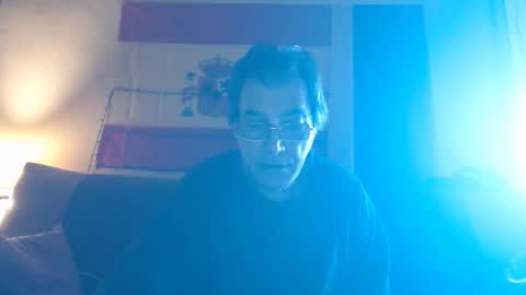 Snapshot of yosep44 chatting on 10/18/25, 07:31 yosep online show from 10/18/25, 07:31