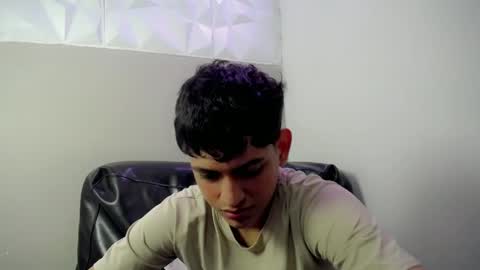 YOSEP online show from 04/28/26, 03:33
