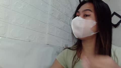 Snapshot of yoshiko_shine chatting on 02/01/25, 01:02 ASK ME online show from 02/01/25, 01:02