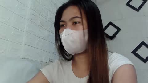 Snapshot of yoshiko_shine chatting on 02/02/25, 12:02 ASK ME online show from 02/02/25, 12:02
