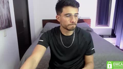 yoshy_man online show from 09/25/25, 04:27